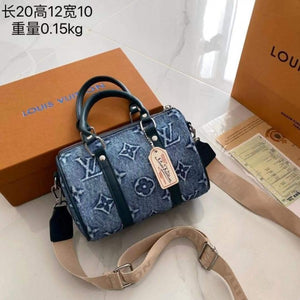 Louiss Vuittonn Speedy Bag with Box (Scentiq)AV215