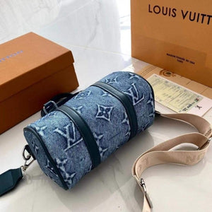 Louiss Vuittonn Speedy Bag with Box (Scentiq)AV215