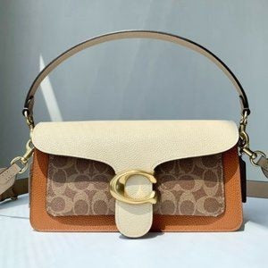 COACHH Tabby Sig CC 26 Leather Shoulder Bag with Box (Scentiq)AV110