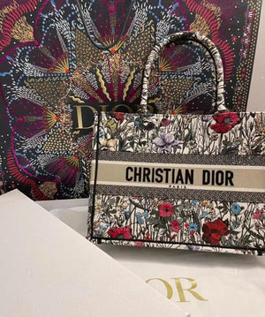 Christiann Tote Bag New CLR (Scentiq)AV047