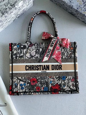 Christiann Tote Bag New CLR (Scentiq)AV047
